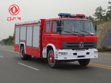 東風(fēng)153水罐消防車