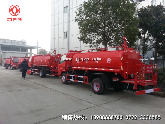 銳鈴糧庫消防車側(cè)面